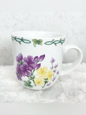 Vintage Thomson Pottery Floral Garden Coffee Mug Cup Wildflowers Cottagecore